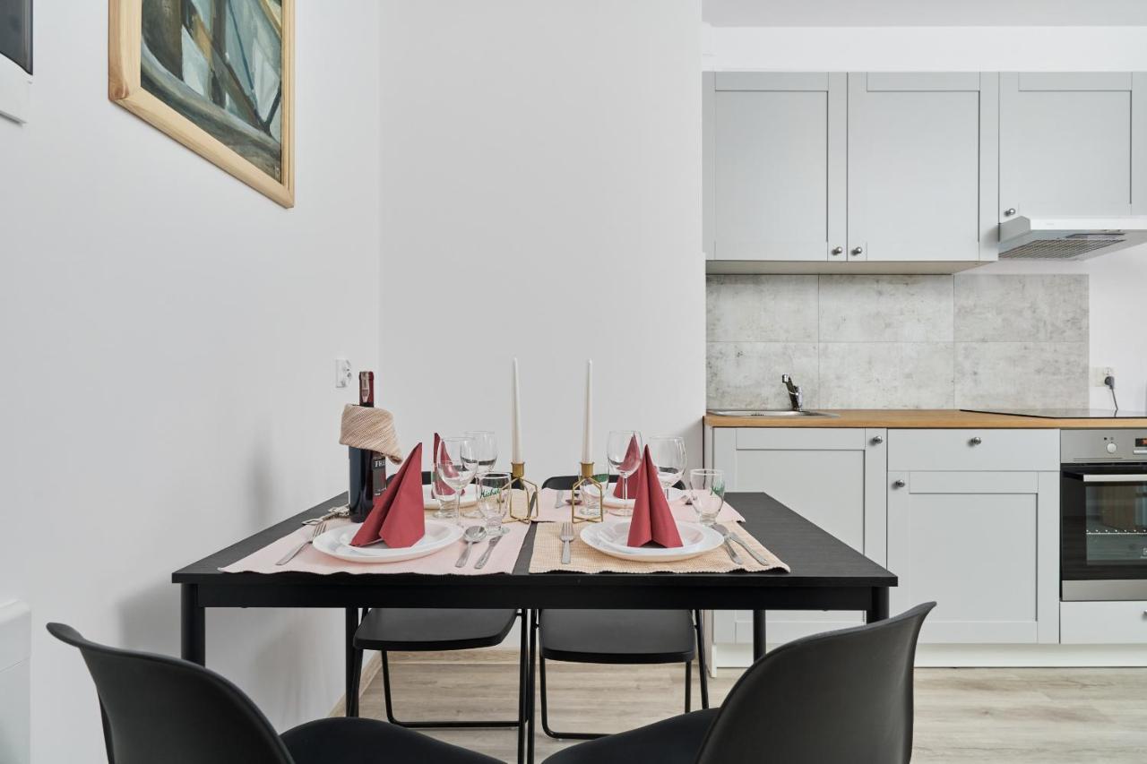 Drabika Apartment Balcony & Private Parking Wroclaw By Noclegi Renters エクステリア 写真