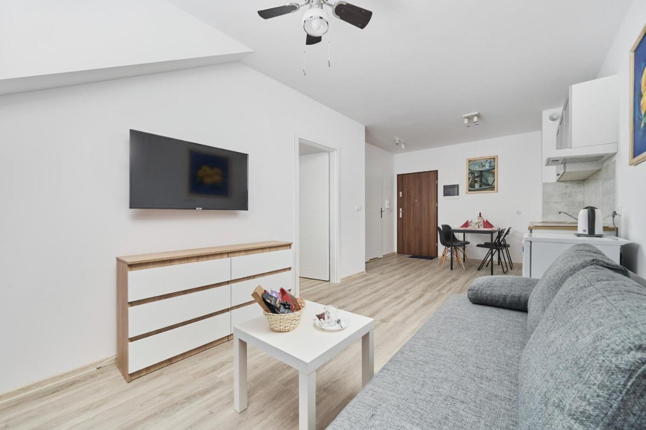 Drabika Apartment Balcony & Private Parking Wroclaw By Noclegi Renters エクステリア 写真